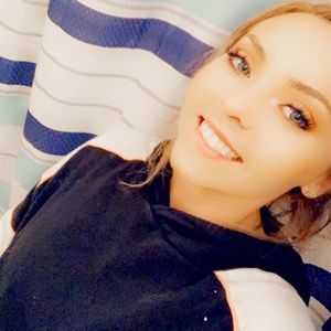 Meet your Posher, Marissa